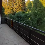 Apartamento Am Waldrand Mit Grossem Balkon