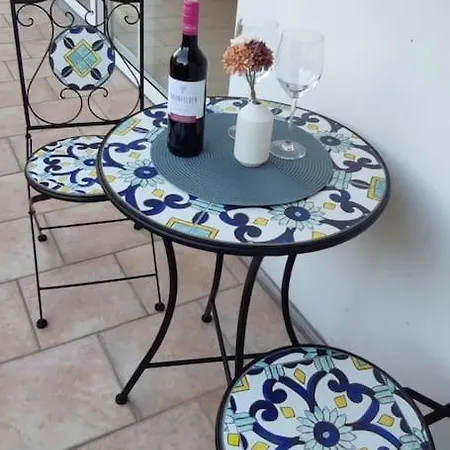 Apartment Am Waldrand Mit Grossem Balkon Lubbecke