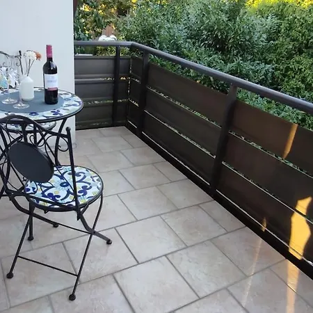Apartment Am Waldrand Mit Grossem Balkon *