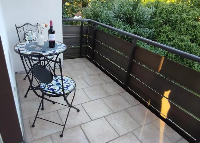 Lägenhet Am Waldrand Mit Grossem Balkon